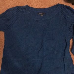 American eagle sweater